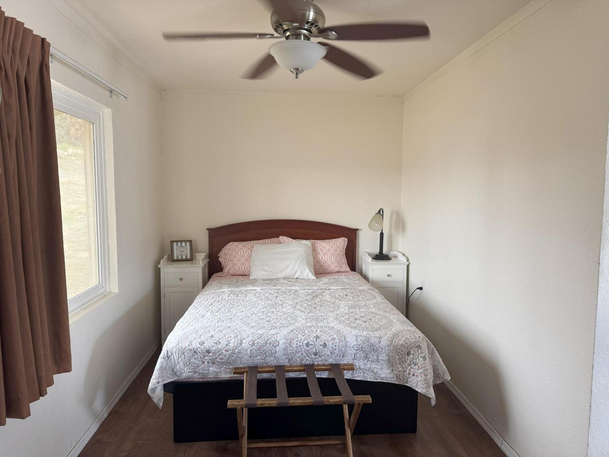 Lakeshore Lodge Wofford Heights Extérieur photo