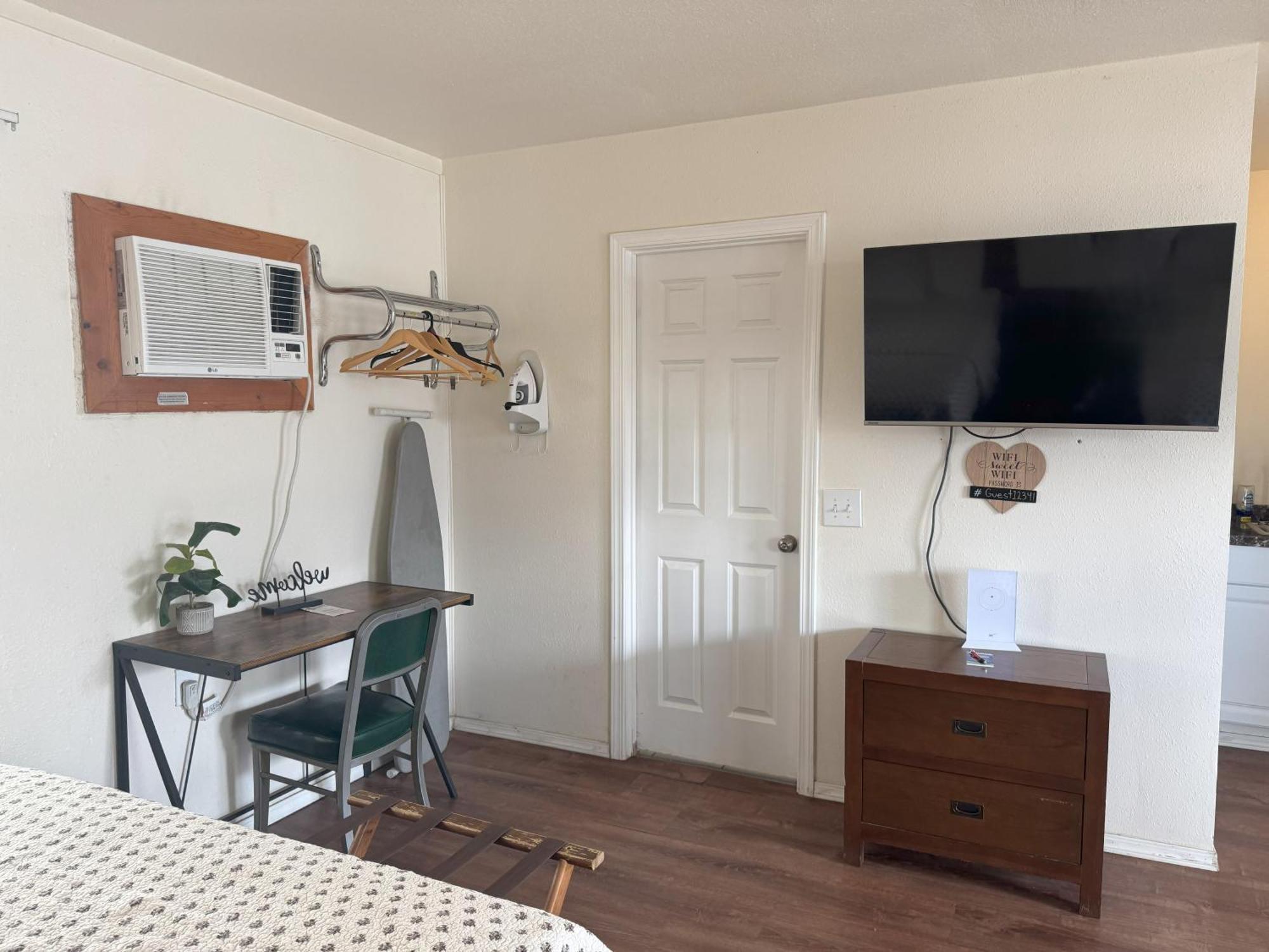 Lakeshore Lodge Wofford Heights Extérieur photo