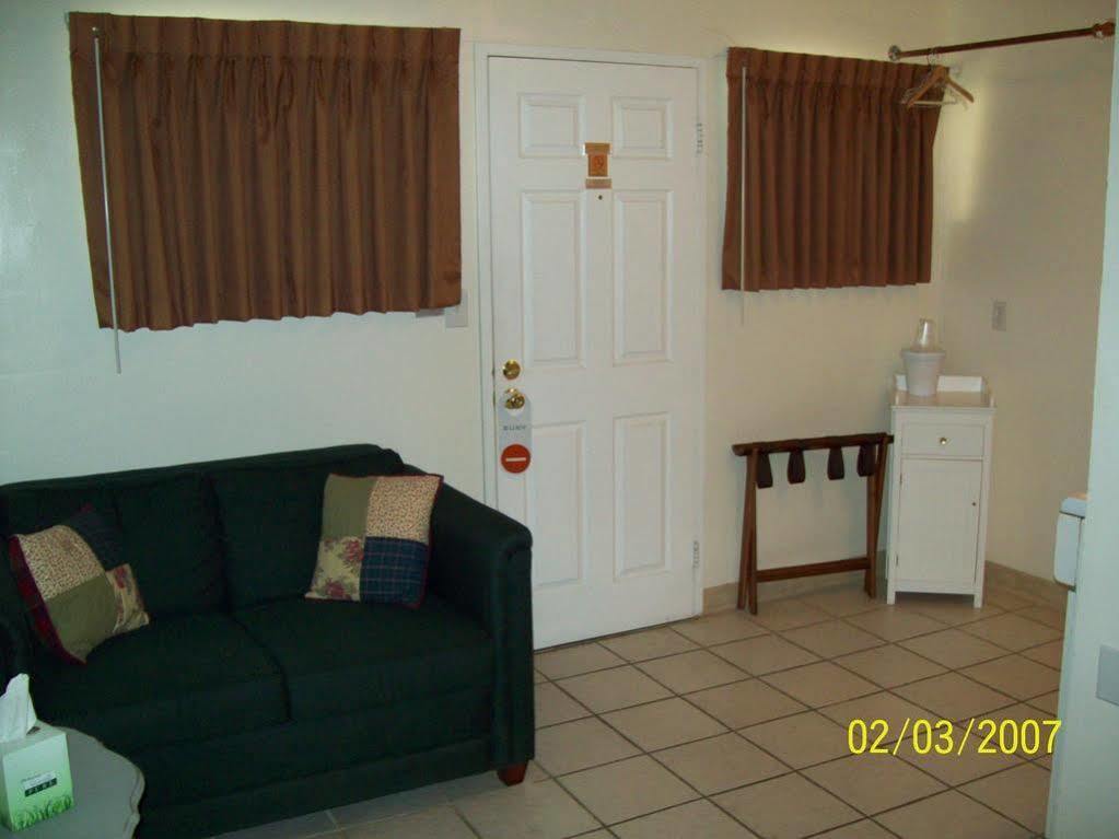 Lakeshore Lodge Wofford Heights Extérieur photo