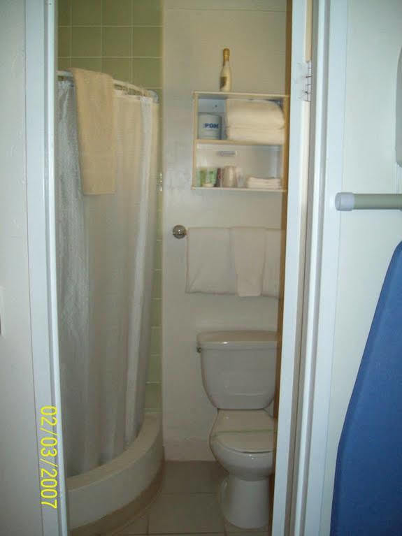 Lakeshore Lodge Wofford Heights Extérieur photo